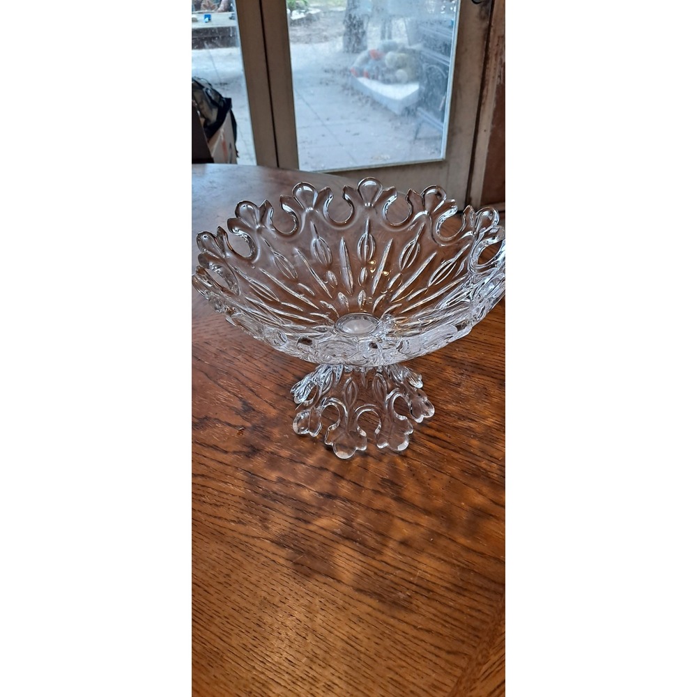 Shannon Crystal by Godinger Ireland Snowflake Pedestal Compote Fruit...‎